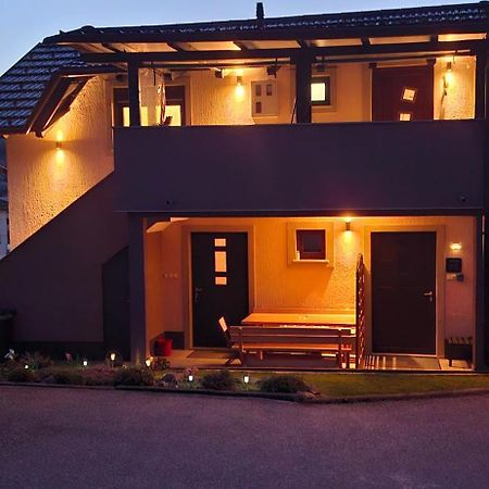 Apartman Folka Free Parking ซาเกร็บ ภายนอก รูปภาพ